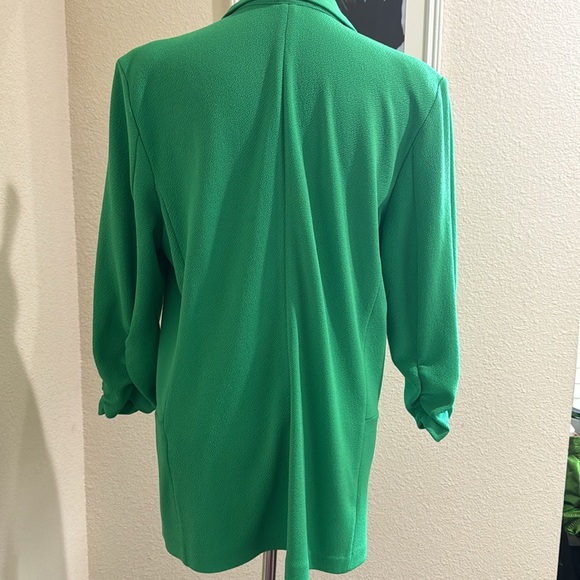 Green Blazer - Picture 2 of 4